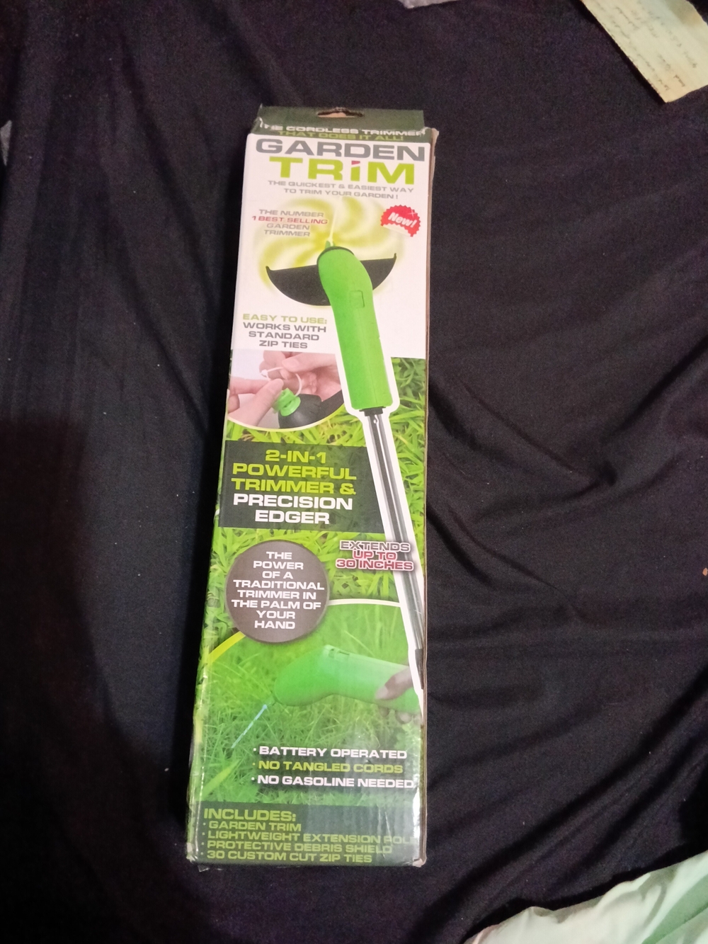 2-in-1 Trimmer & Precision Edger Cordless— Green